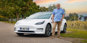 Interview vidéo – Jean-Marc, heureux propriétaire d’une rare Tesla Model 3 Propulsion à grande autonomie
