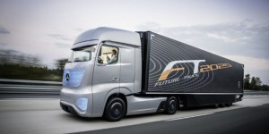Mercedes : la conduite autonome arrive aussi sur les camions