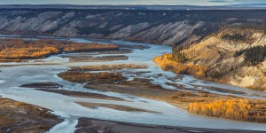 Pourquoi des rivières d'Alaska sont devenues orange ?