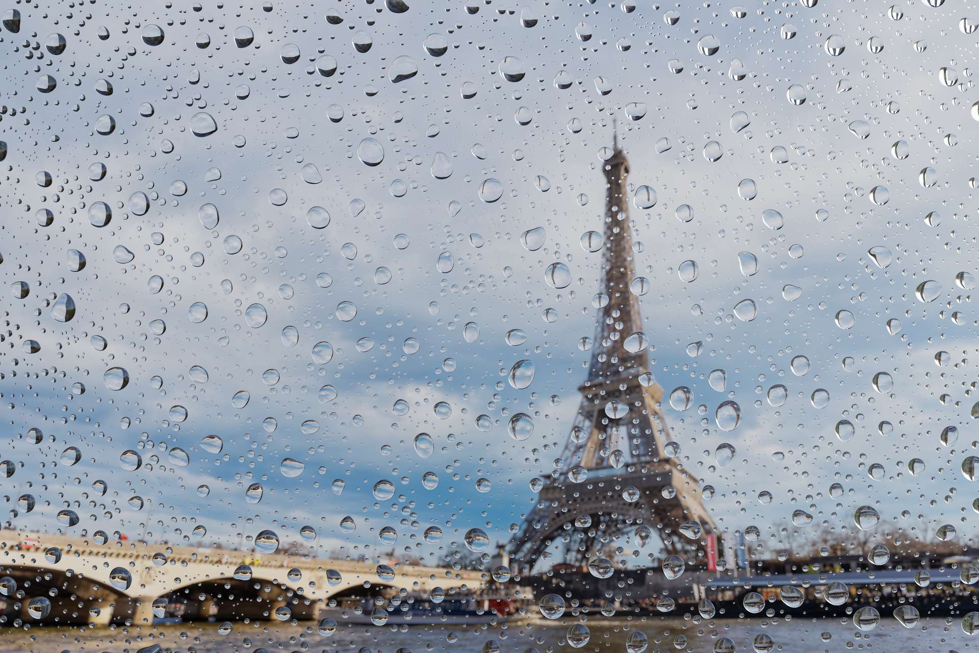 Paris en vigilance jaune : la météo menace la cérémonie d’ouverture !