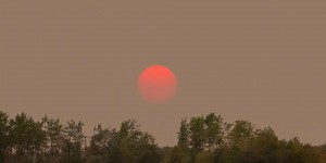 Les étranges couchers de Soleil visibles en ce moment sont liés à un drame à l’autre bout de la Planète !