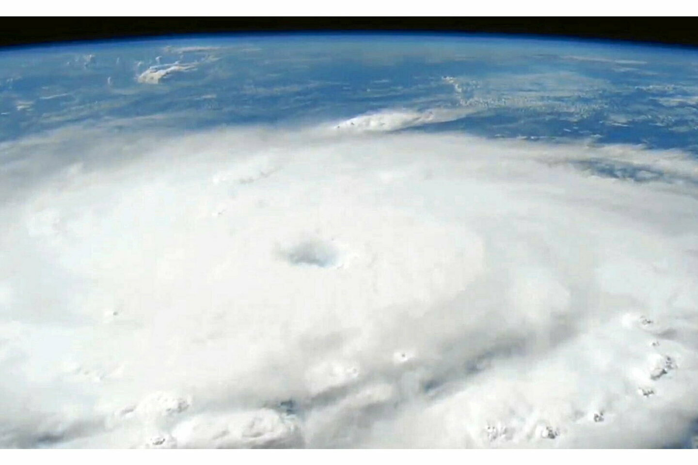 Ouragan Béryl : pourquoi la saison des cyclones aux Antilles s’annonce intense