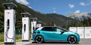 L’Allemagne tente d’enrayer la dégringolade des ventes de voitures électriques