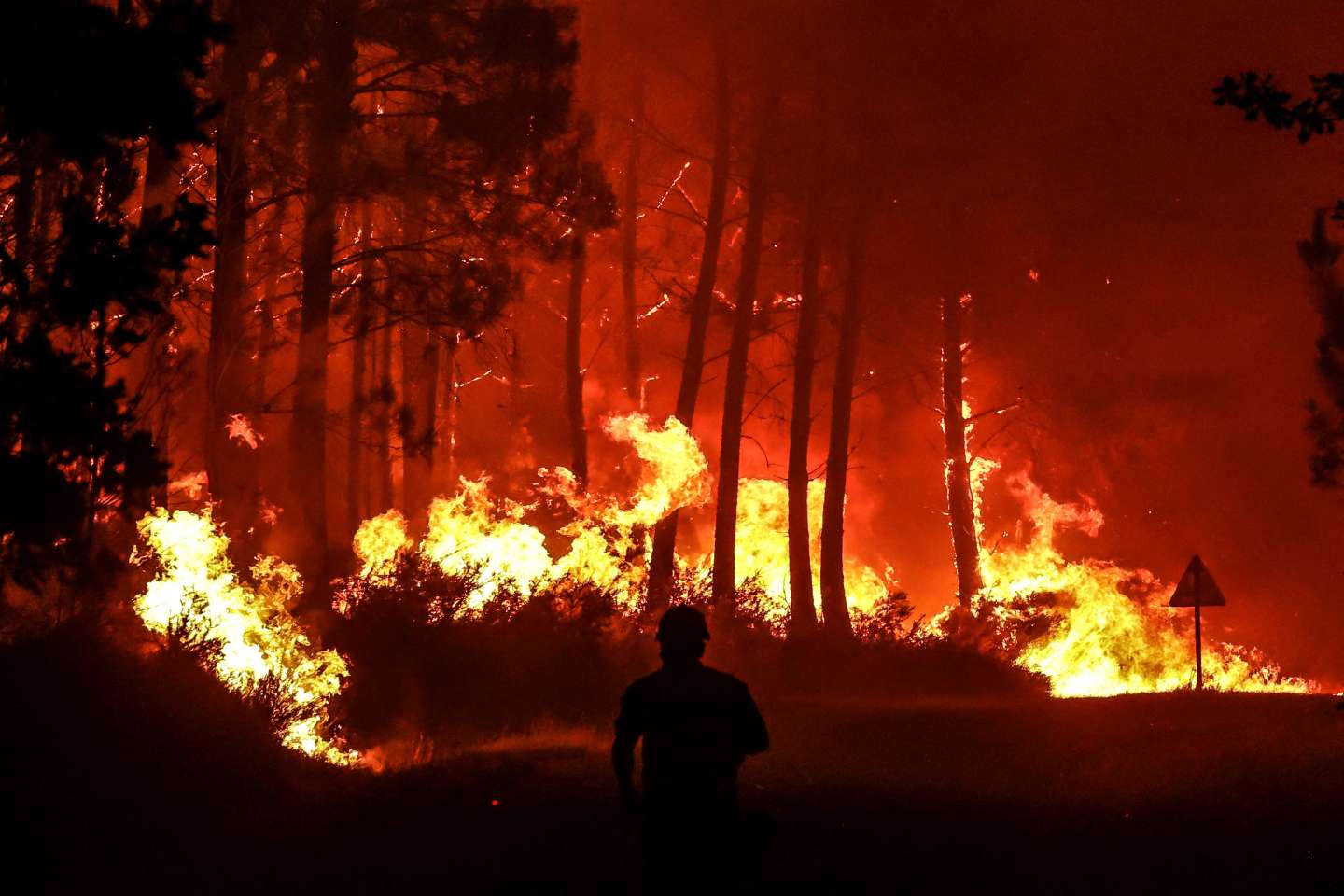 Incendies : vingt-six pyromanes présumés ont été interpellés depuis le début de l’été