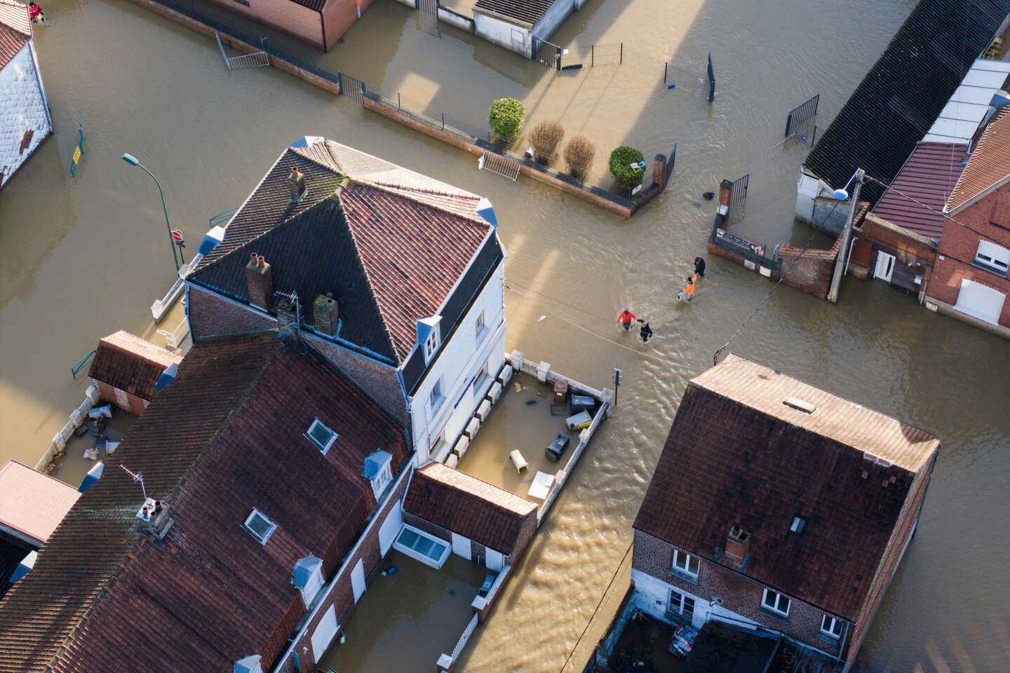 « Le RN assume de poursuivre et de renforcer tout ce qui a contribué à inonder les maisons de Blendecques »