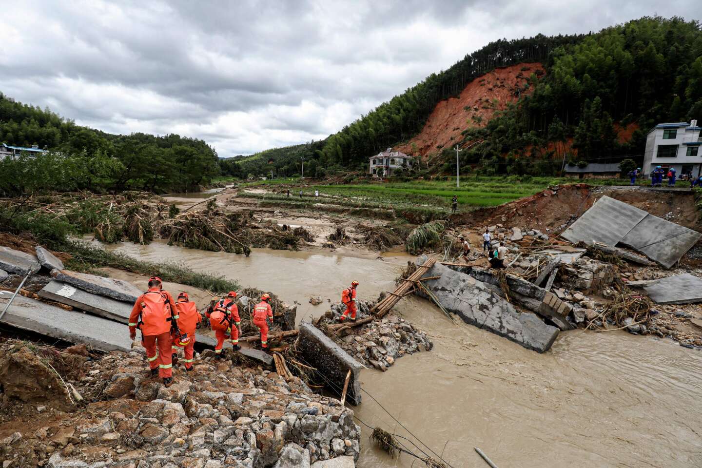 En Chine, des pluies diluviennes font au moins 30 morts et 35 disparus