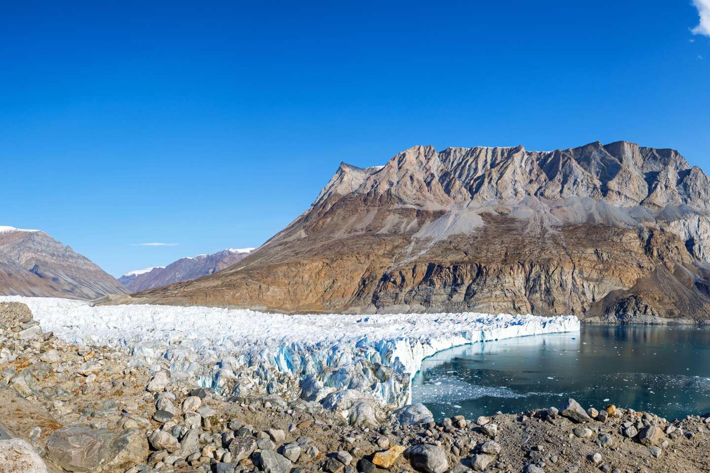 Au Groenland, il y a un an, la chute d’un glacier a déclenché un signal sismique mondial de neuf jours