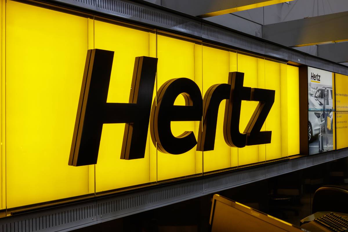 Hertz continue de se débarrasser de ses voitures électriques, 10 000 modèles à vendre