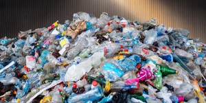Traité international contre la pollution plastique : les négociateurs enregistrent quelques progrès au Canada
