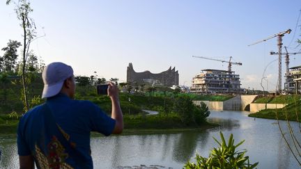 EN IMAGES. L'Indonésie inaugure Nusantara, sa nouvelle capitale, une 'ville-forêt' pas si verte