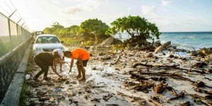 EN IMAGES. Restaurant effondré, cimetière englouti, port abandonné... Dans les îles du Pacifique, la montée des eaux bouleverse la vie des habitants